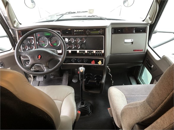 Used 2014 Kenworth T660 Sleeper For Sale In Tn 1102