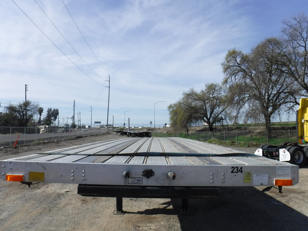 2008 TRANSCRAFT EGLE 2 Flatbed Trailer