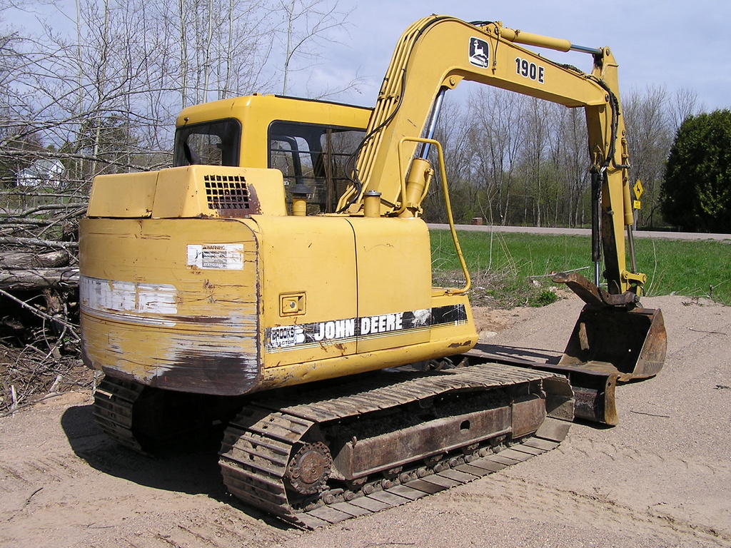 USED 1997 JOHN DEERE 190E CRAWLER EXCAVATOR EQUIPMENT #1714-3