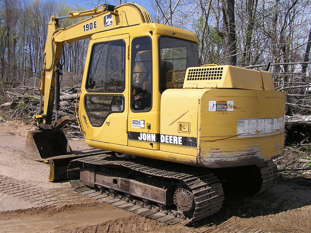 USED 1997 JOHN DEERE 190E CRAWLER EXCAVATOR EQUIPMENT #1714-4