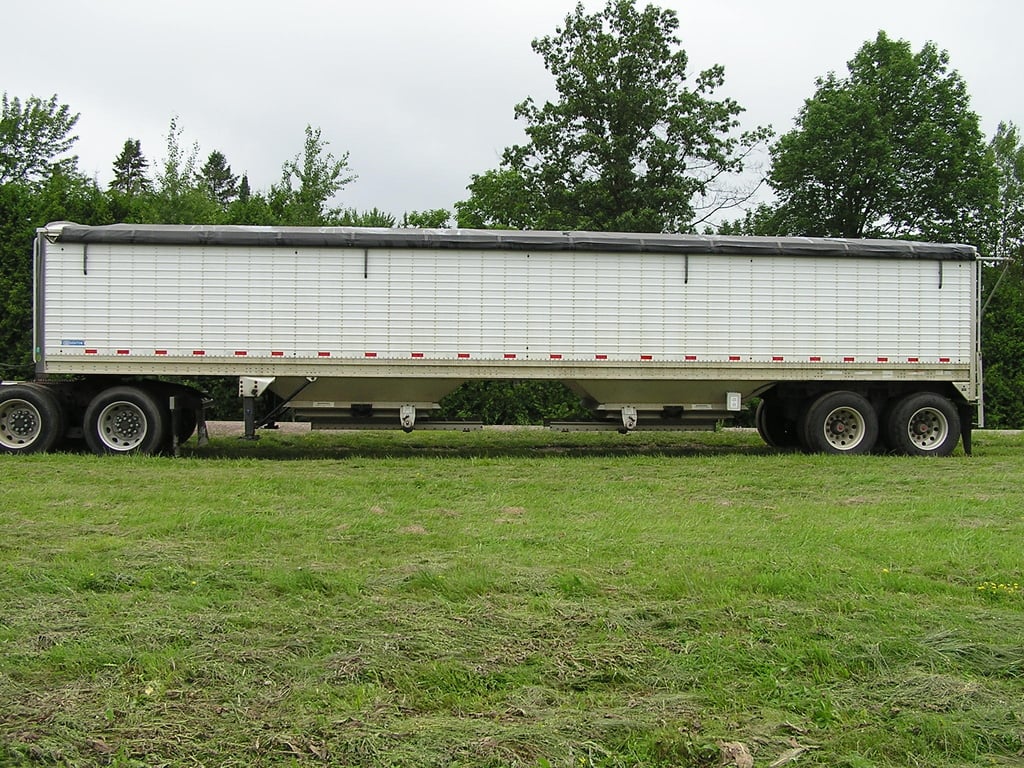 Snow Plow Truck For Sale >> GRAIN - SILAGE TRAILERS FOR SALE Snow Plow Truck For Sale >> GRAIN - SILAGE TRAILERS FOR SALE
