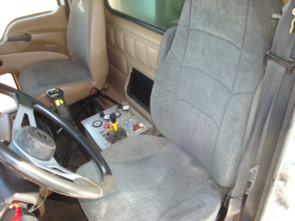 USED DUMP TRUCKS FOR SALE