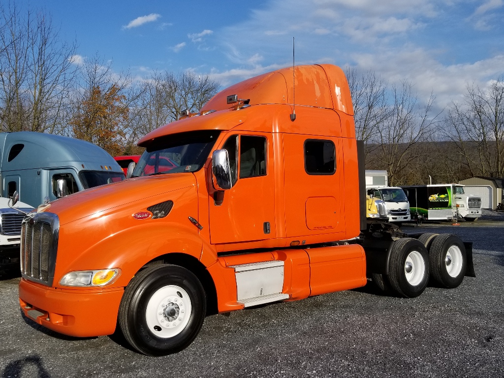 USED 2007 PETERBILT 387 TANDEM AXLE SLEEPER TRUCK #9080