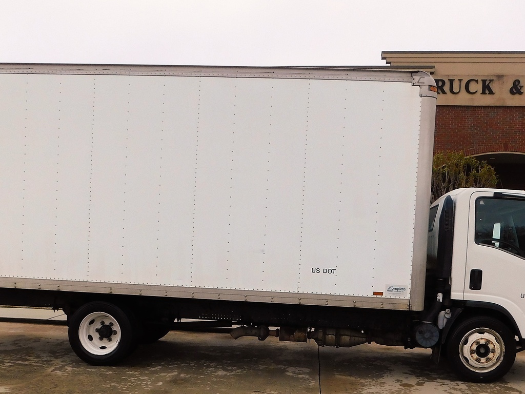 2008 ISUZU NQR Box Van Truck