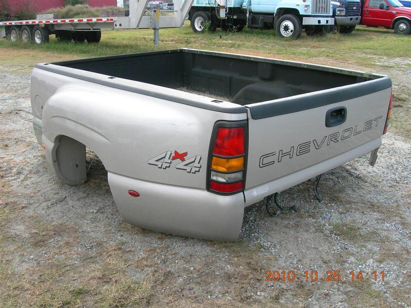 0 CHEVROLET 8' PICKUP BED Pickup Truck Body