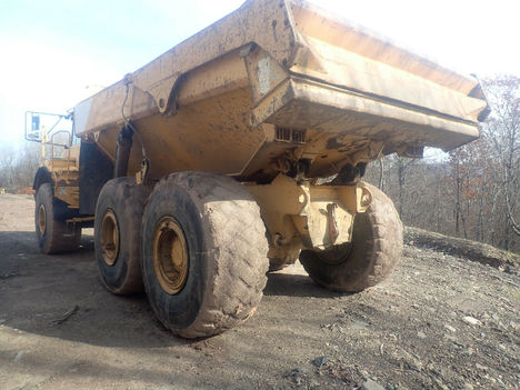 USED 2002 VOLVO A35D ARTICULATED HAULER EQUIPMENT #12911-5