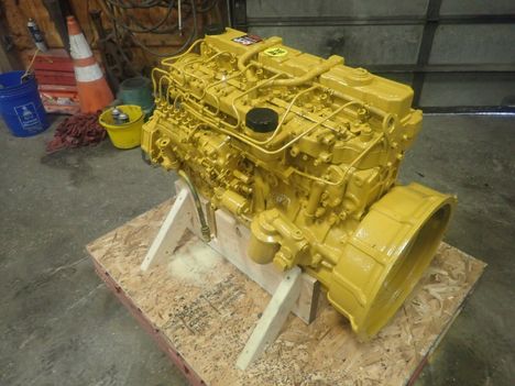 NEW CAT 3046 COMPLETE ENGINE TRUCK PARTS #13275-4