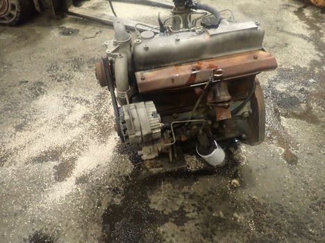 USED TOYOTA 2J DIESEL COMPLETE ENGINE TRUCK PARTS #13285-4