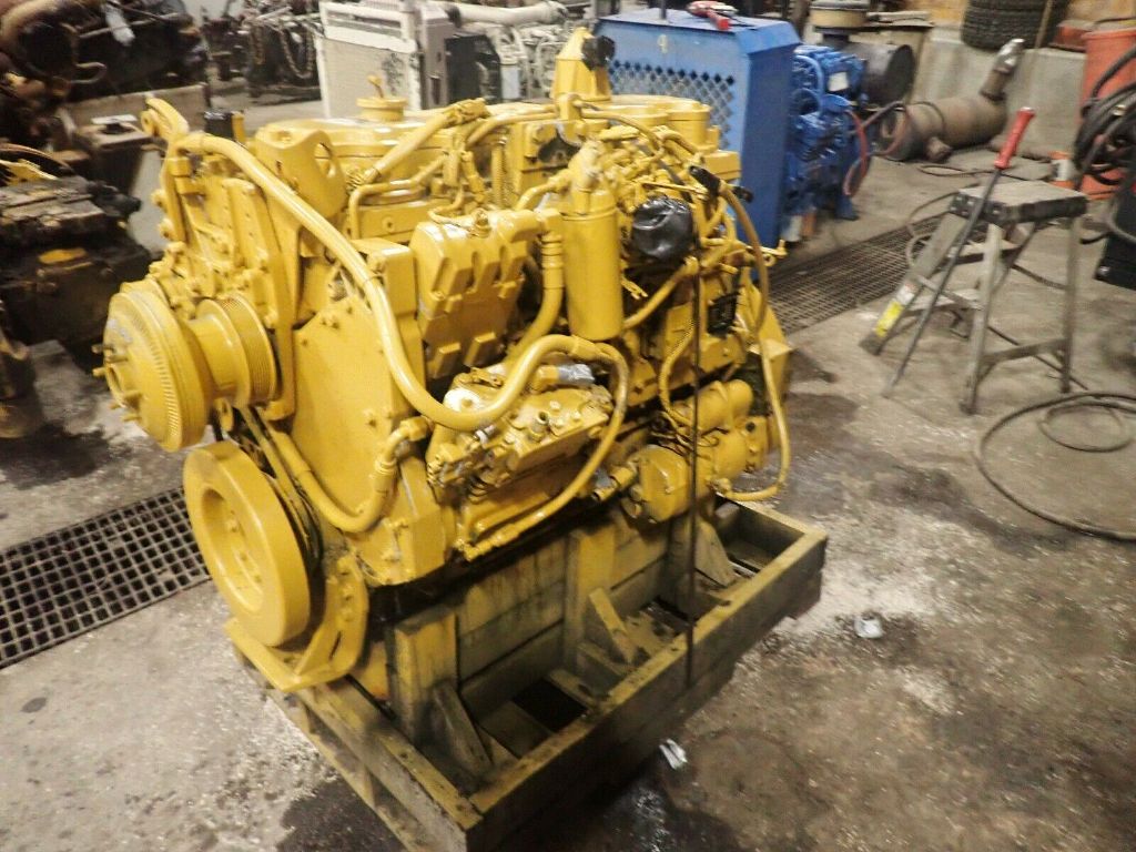 USED CAT 3126 COMPLETE ENGINE TRUCK PARTS #13304