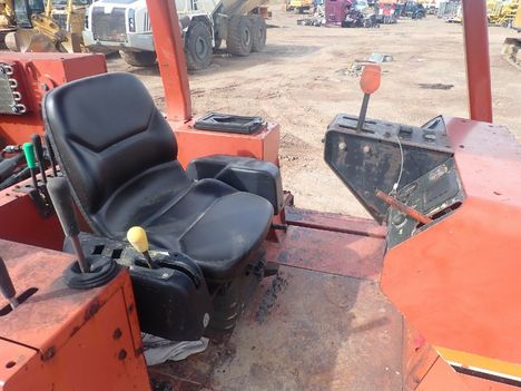USED 2000 DITCH WITCH HT150 TRENCHER EQUIPMENT #13331-12