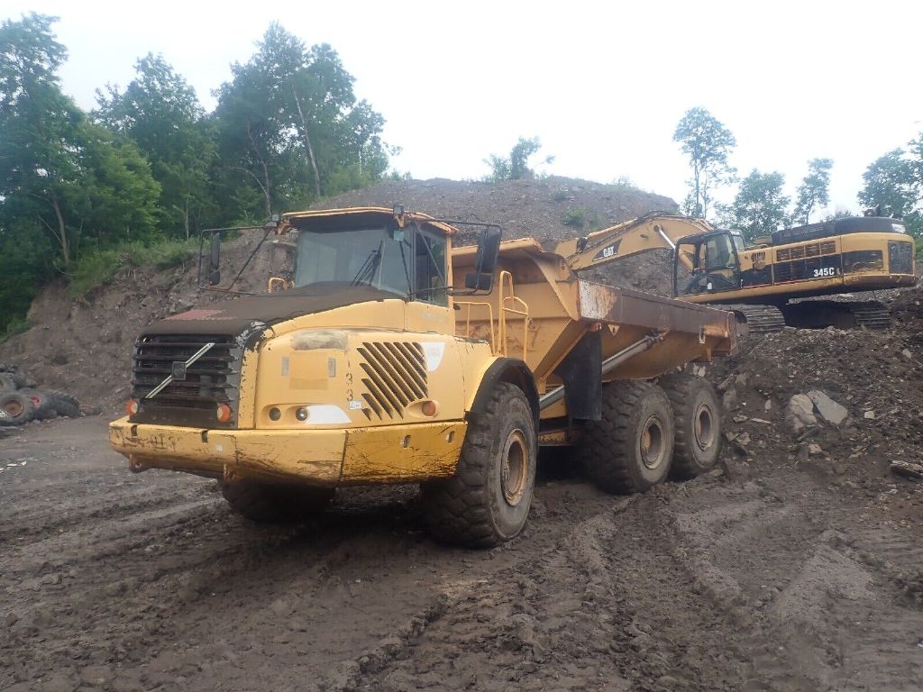 USED 2003 VOLVO A40D ARTICULATED HAULER EQUIPMENT #13432
