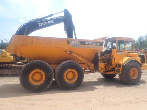 USED 1997 VOLVO A25C ARTICULATED HAULER EQUIPMENT #13472-3