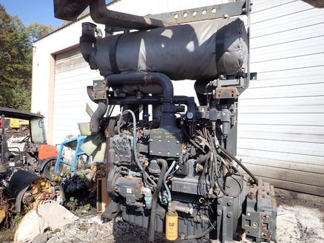 USED CAT C7 COMPLETE ENGINE TRUCK PARTS #13752-3