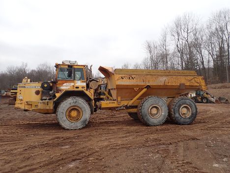USED 1994 VOLVO A35 ARTICULATED HAULER EQUIPMENT #14008-2
