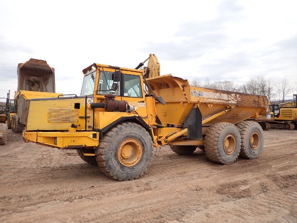 USED 2000 VOLVO A25C ARTICULATED HAULER EQUIPMENT #14126