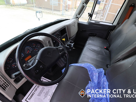 USED 2016 INTERNATIONAL 4300 FLATBED TRUCK #1470-5