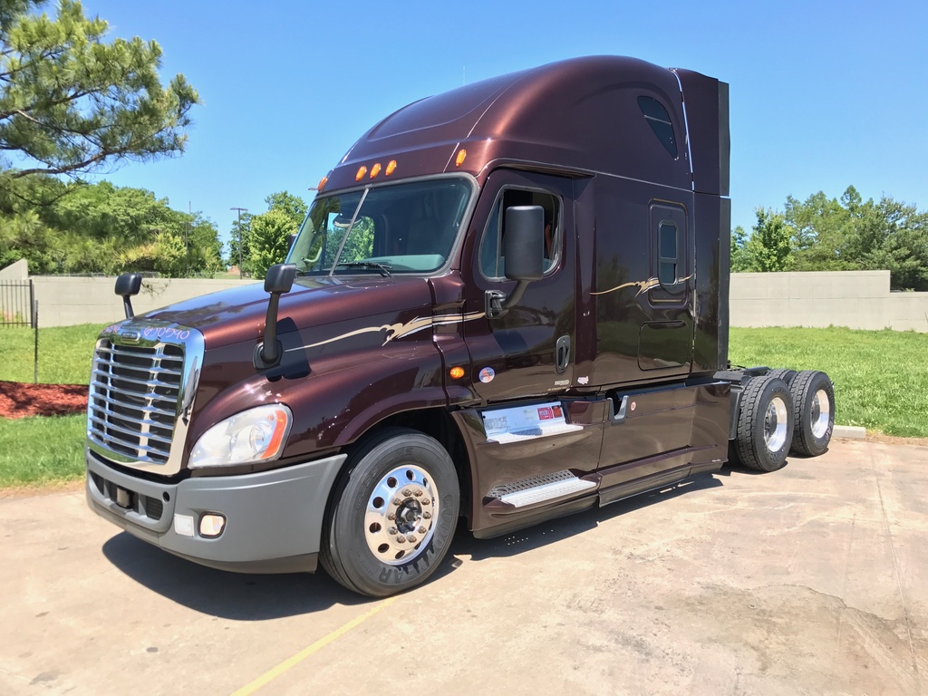 2015 freightliner evolution tandem