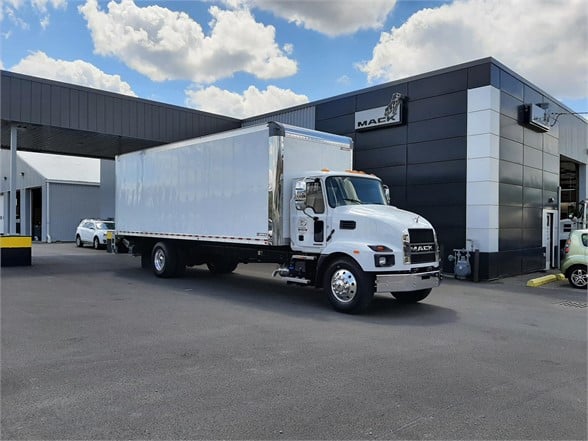 NEW 2024 MACK MD6 BOX VAN TRUCK #1089