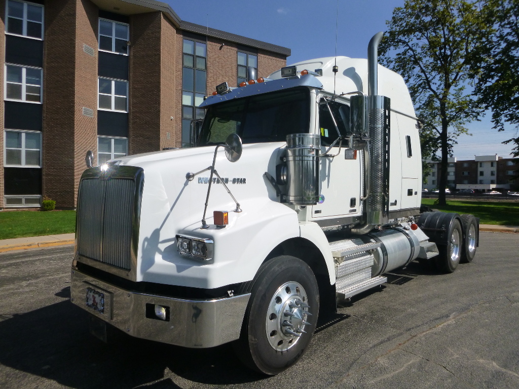 2013 Western Star 4900 Tandem Axle Sleeper For Sale 12937