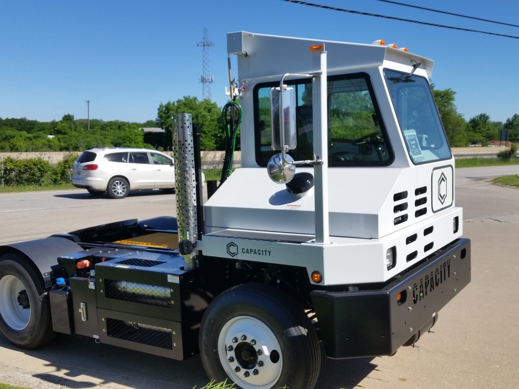 jockey truck
