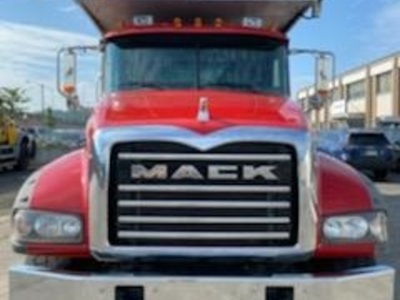 USED 2016 MACK GU713 DUMP TRUCK #1584-3