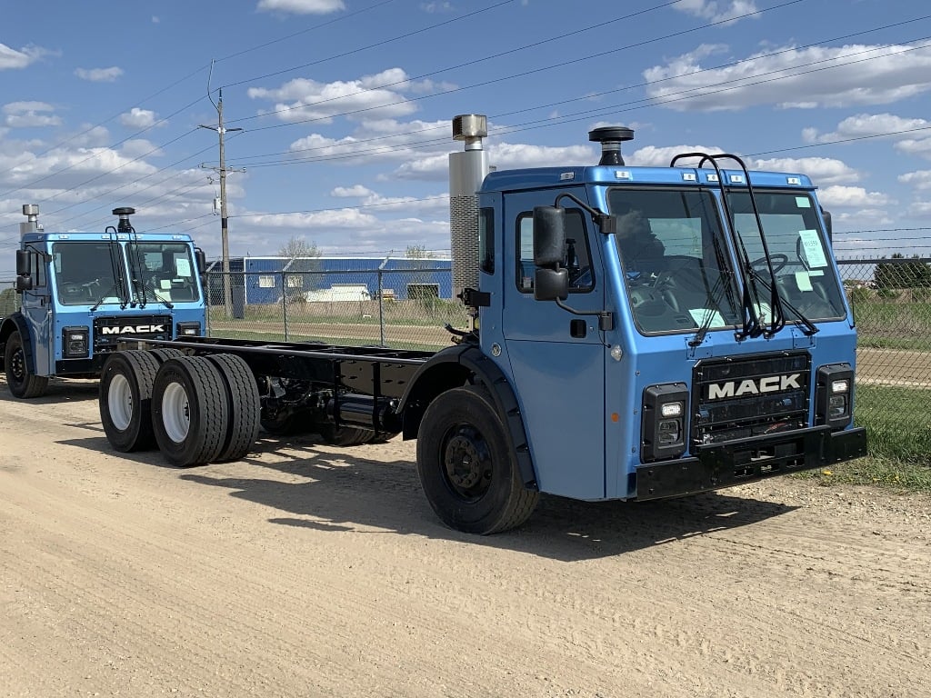 NEW 2021 MACK LR CAB CHASSIS TRUCK #1679