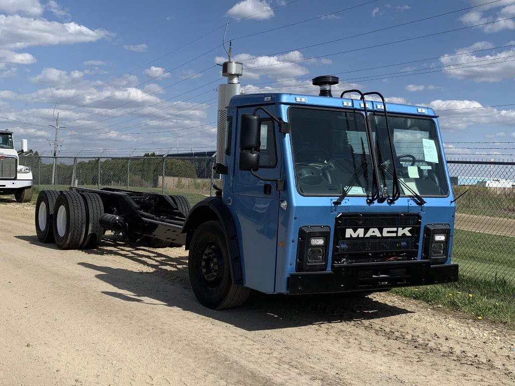 NEW 2021 MACK LR64 CAB CHASSIS TRUCK #1692