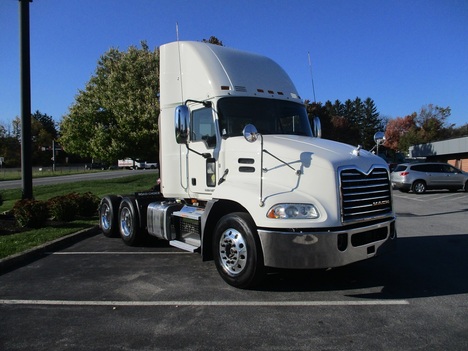 USED 2018 MACK CXU613 TANDEM AXLE DAYCAB TRUCK #1789-4