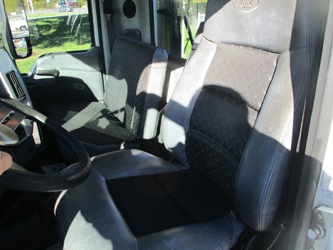 USED 2018 MACK CXU613 TANDEM AXLE DAYCAB TRUCK #1791-15