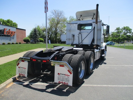 USED 2019 VOLVO VNR 64T 300 TANDEM AXLE DAYCAB TRUCK #1822-10