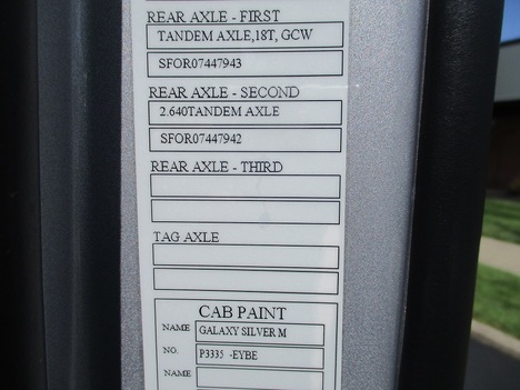 USED 2023 VOLVO VNR64T660 TANDEM AXLE SLEEPER TRUCK #1826-26