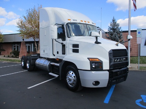 USED 2019 MACK ANTHEM 64T 48 TANDEM AXLE SLEEPER TRUCK #1829-4
