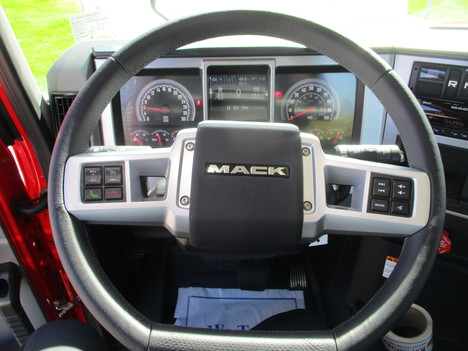 NEW 2024 MACK ANTHEM 64T DAYCAB TANDEM AXLE DAYCAB TRUCK #1830-24