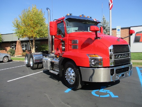 NEW 2024 MACK ANTHEM 64T DAYCAB TANDEM AXLE DAYCAB TRUCK #1830-4