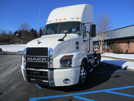 USED 2020 MACK ANTHEM 64T TANDEM AXLE DAYCAB TRUCK #1840-2