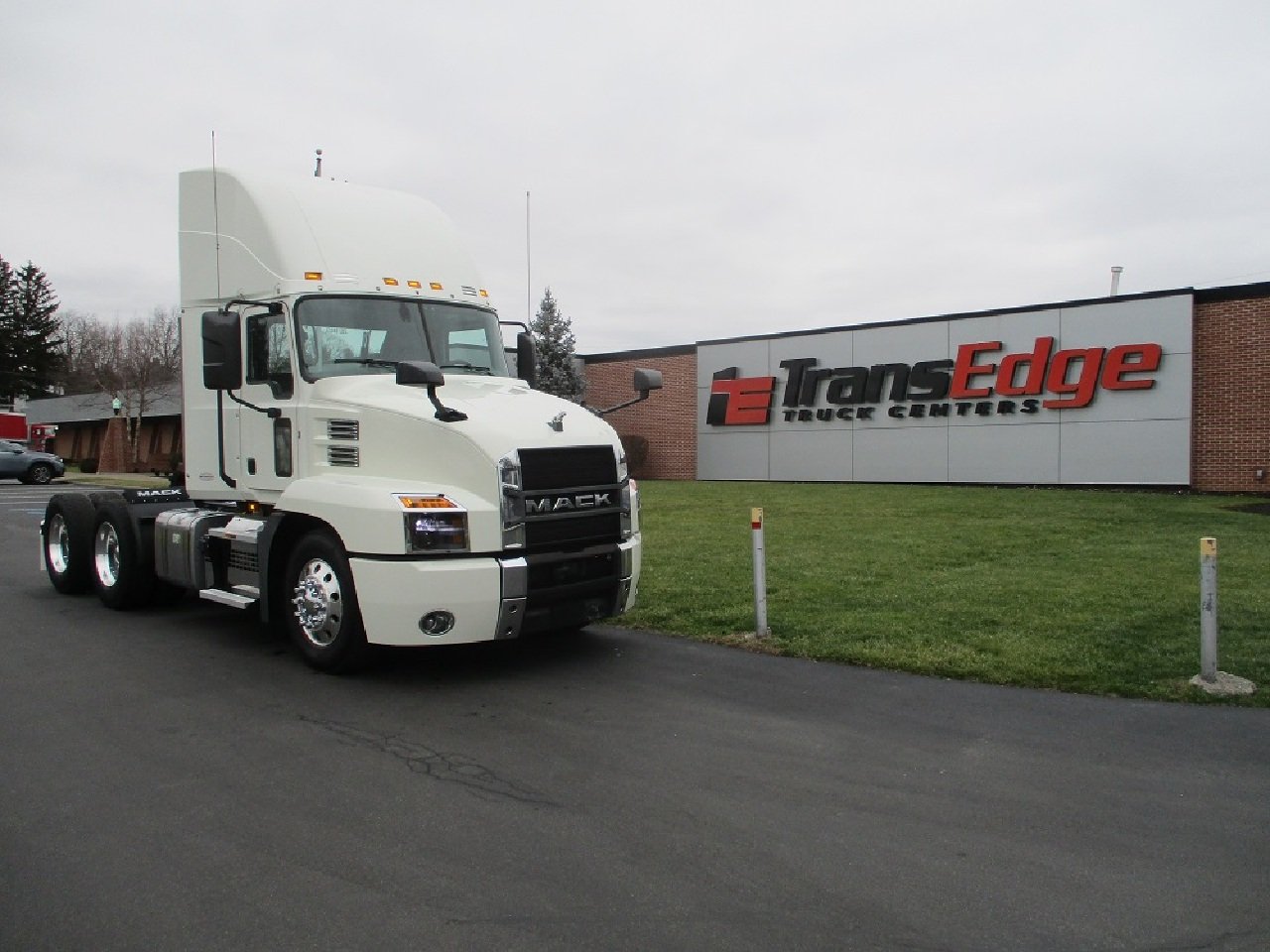 USED 2020 MACK ANTHEM 64T TANDEM AXLE DAYCAB TRUCK #1841