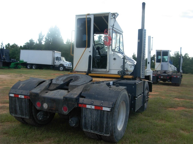jockey truck