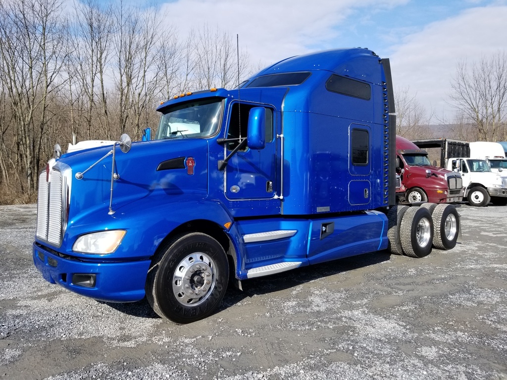 2014 Kenworth T660 Tandem Axle Sleeper For Sale 2635