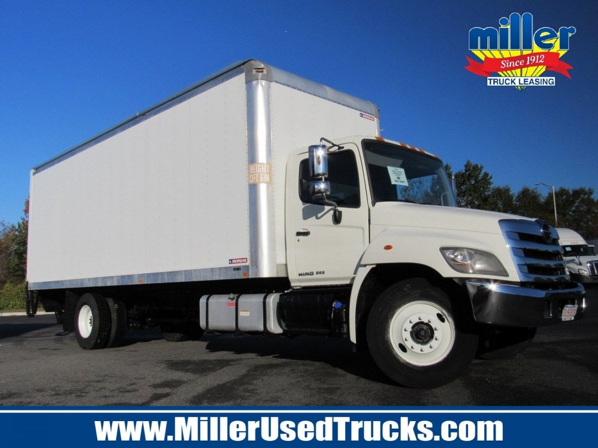 2013 HINO 268A BOX VAN TRUCK FOR SALE 3242