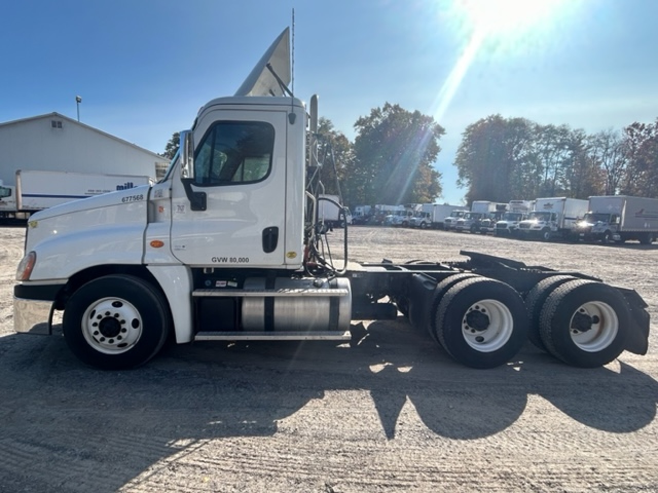 2017 FREIGHTLINER CASCADIA TANDEM AXLE DAYCAB FOR SALE 3394