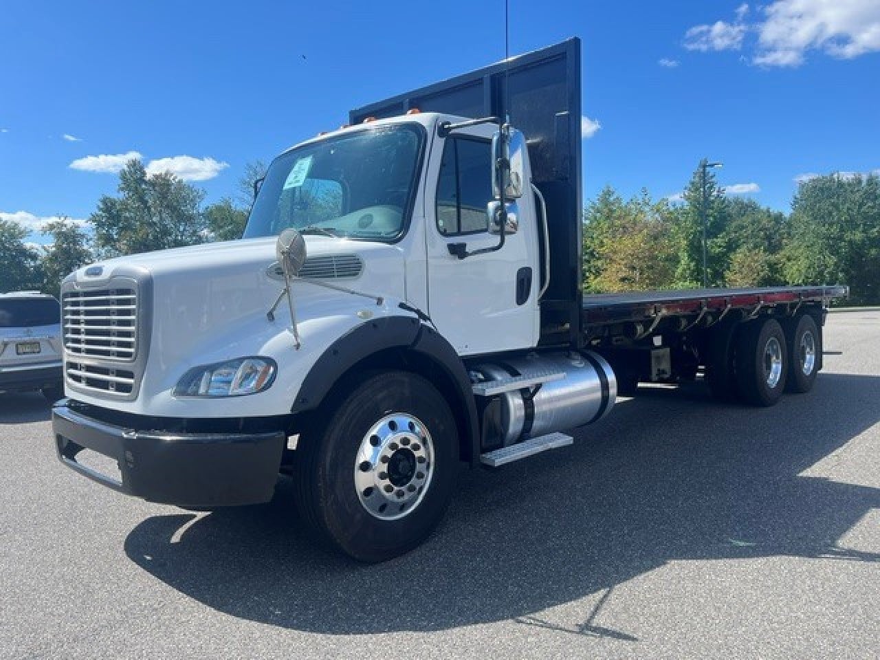 2019 Freightliner M2 112 Flatbed Truck #2 2019 Freightliner M2 112 Flatbed Truck #2