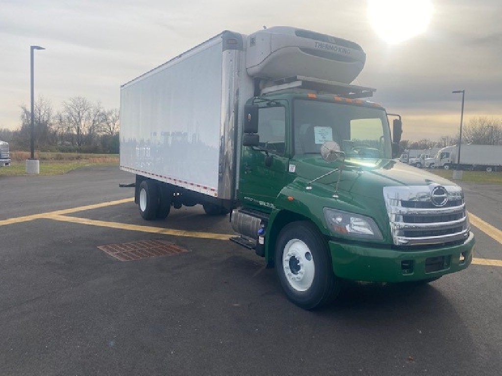USED 2018 HINO 338 REEFER TRUCK #4163