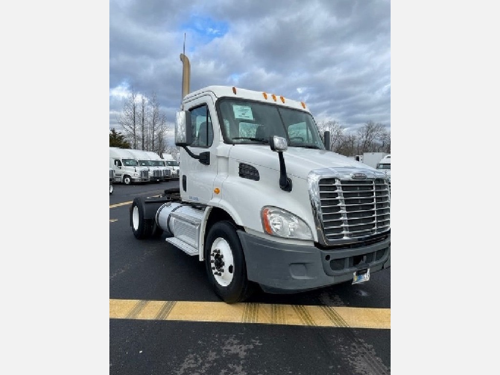 USED 2015 FREIGHTLINER CAS113 SINGLE AXLE DAYCAB TRUCK #4169