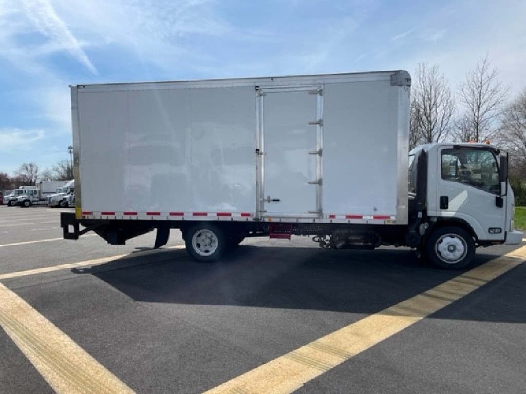 2017 ISUZU NQR BOX VAN TRUCK FOR SALE 4263