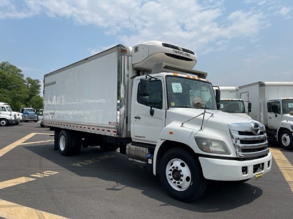 USED 2016 HINO 268A REEFER TRUCK #4383