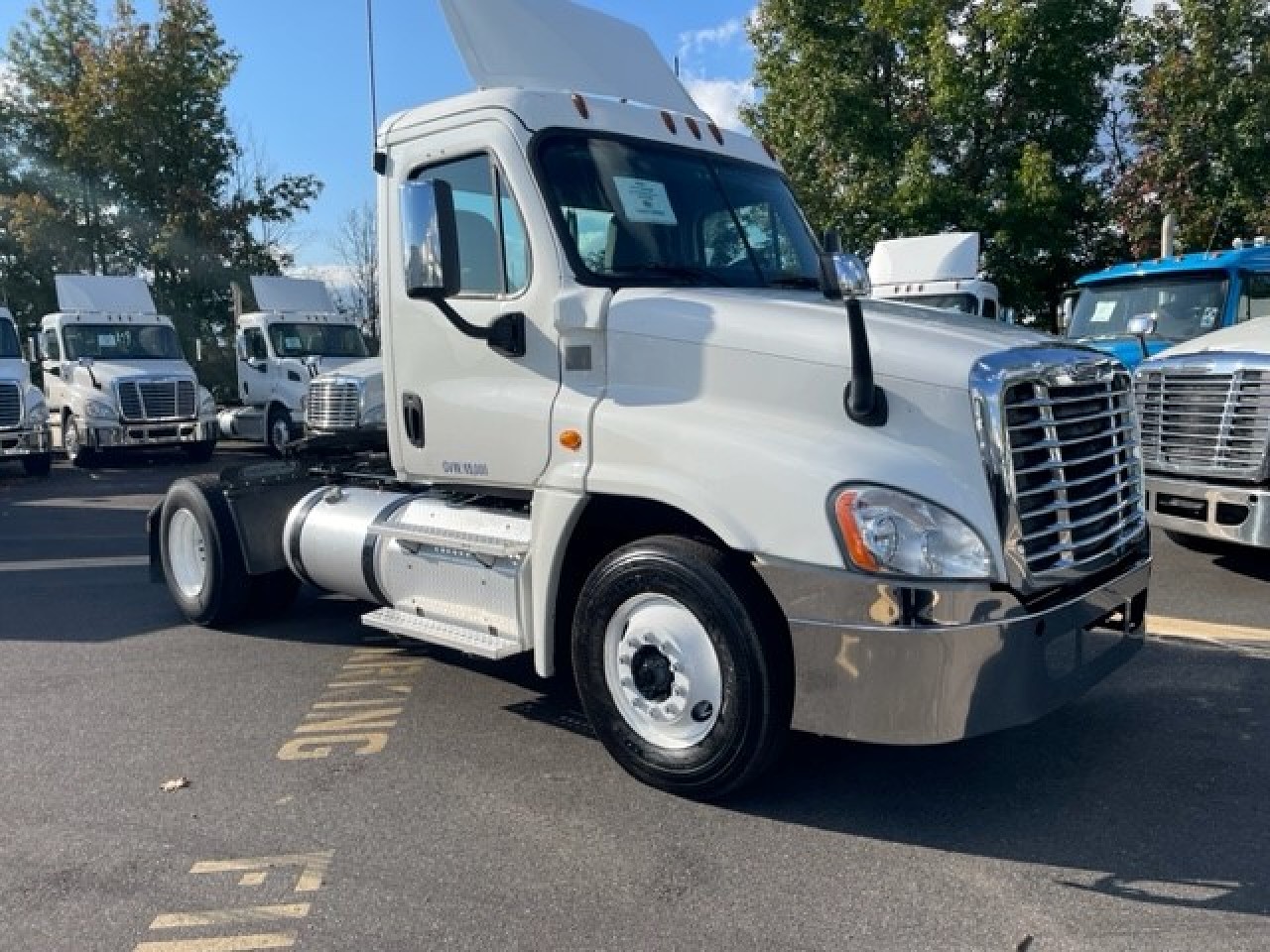 USED 2017 FREIGHTLINER CAS125-DC SINGLE AXLE DAYCAB TRUCK #4563