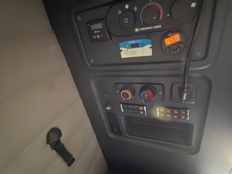 https://www.imanpro.net/pub/co/aaa/photo/5535/17.jpg?20261008141122