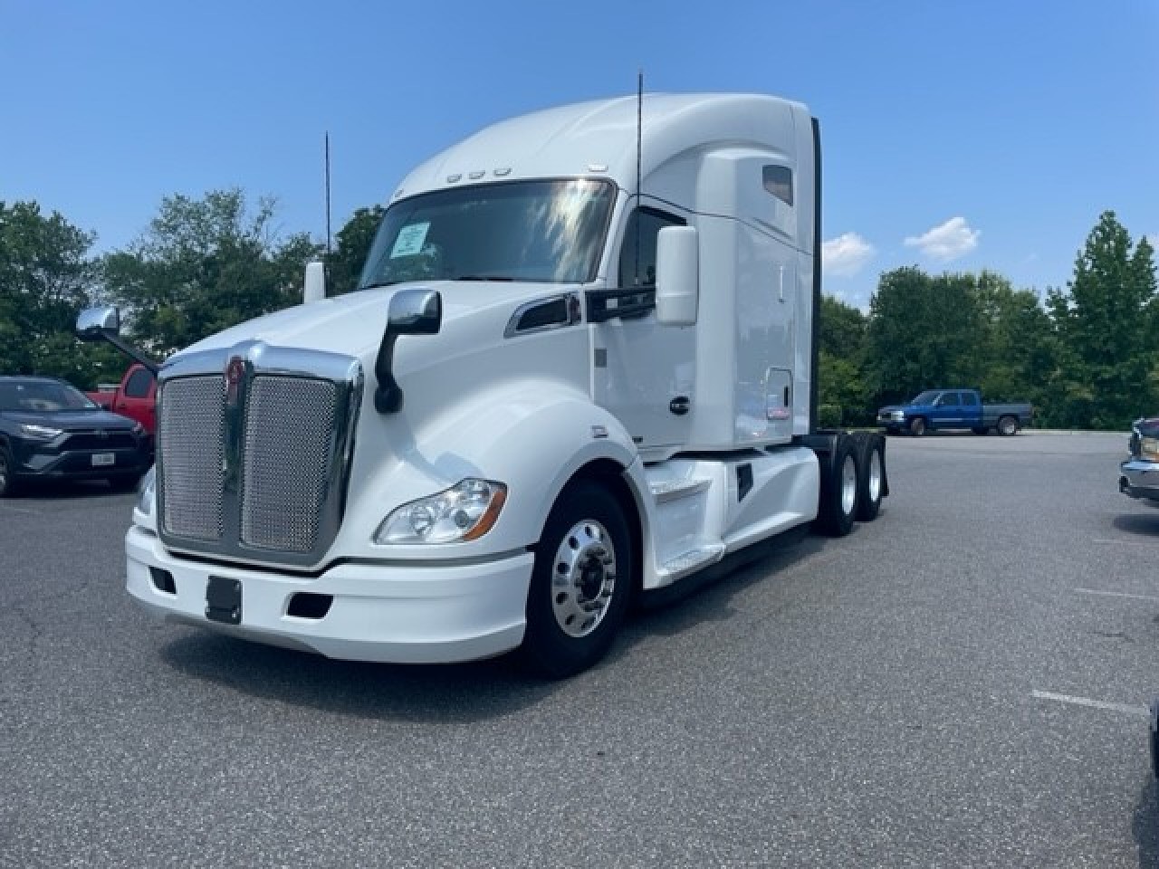 2022 Kenworth T680 Tandem Axle Sleeper #2 2022 Kenworth T680 Tandem Axle Sleeper #2
