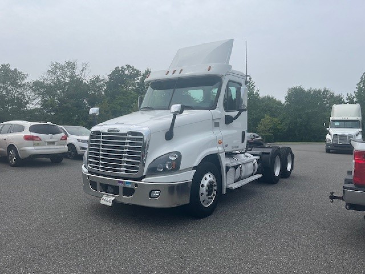 2019 Freightliner CAS125-DC Tandem Axle Daycab #2 2019 Freightliner CAS125-DC Tandem Axle Daycab #2
