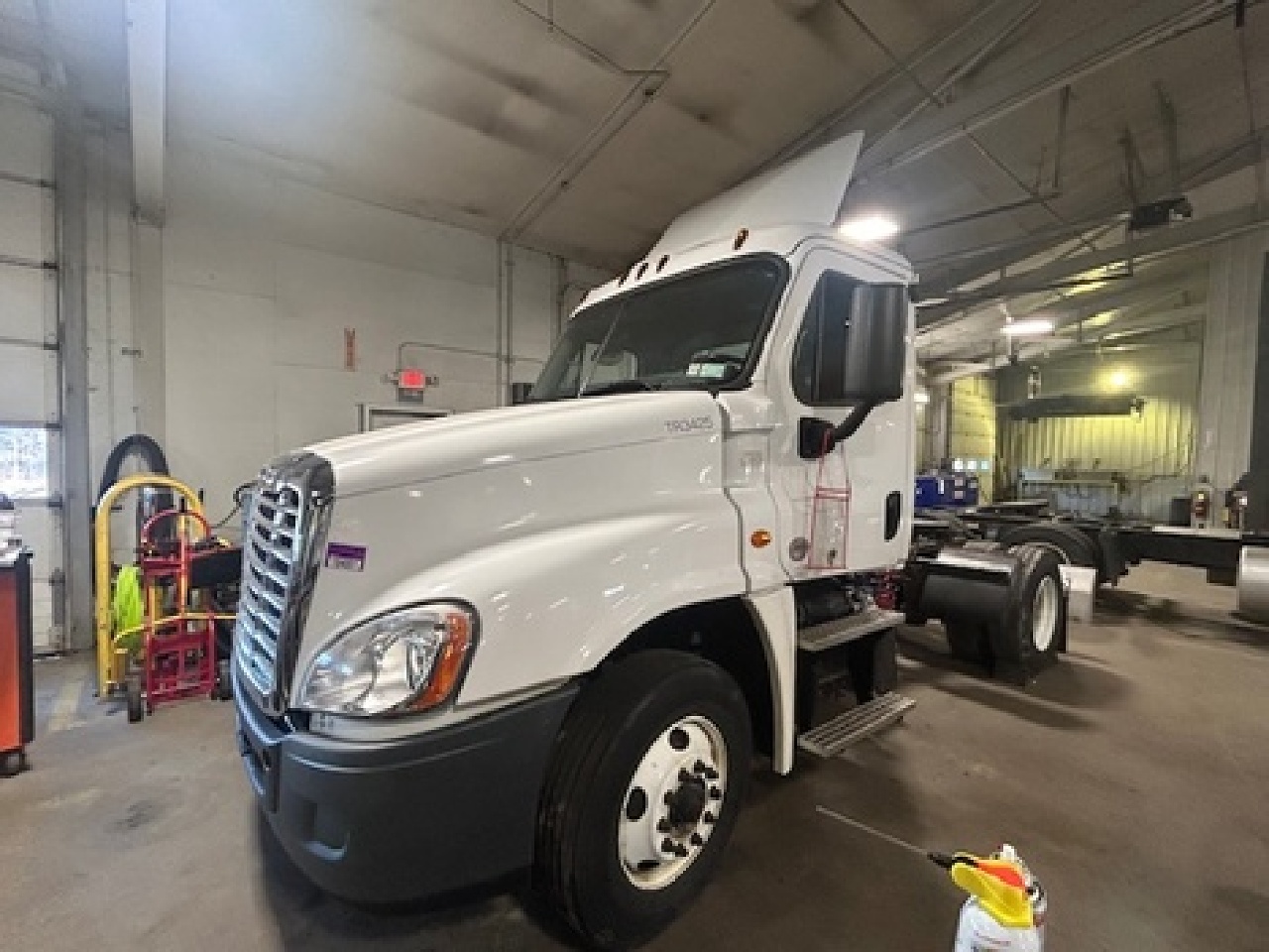 2018 Freightliner CASCADIA Single Axle Daycab #2 2018 Freightliner CASCADIA Single Axle Daycab #2